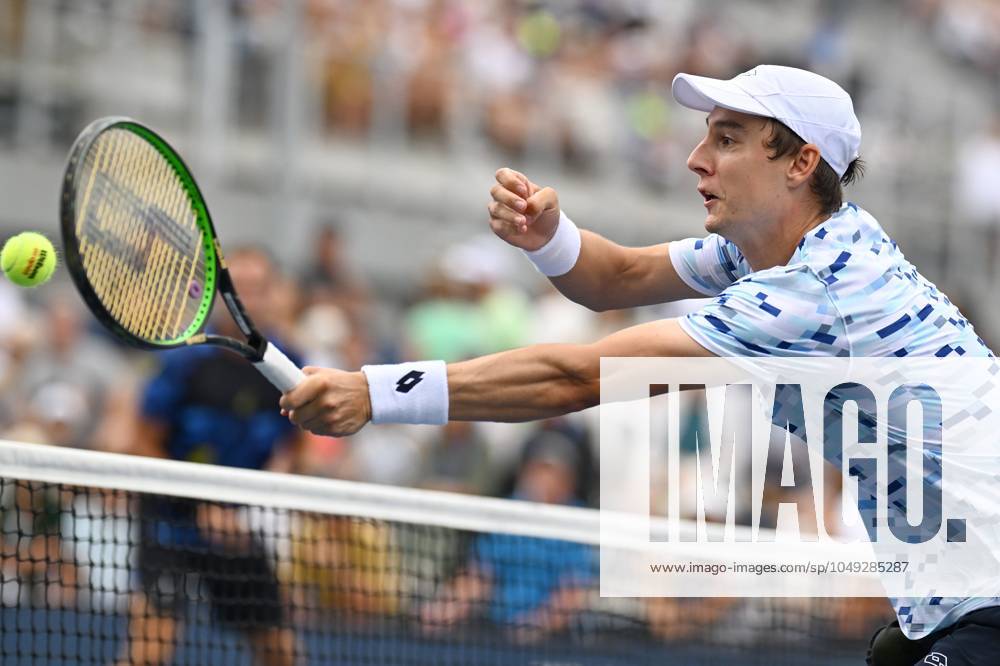 Joran Vliegen of Belgium, playing with doubles partner Sander Gille of Belgium of Belgium, compete against Miomir Kecmanovic of Serbia and Roman Safiullin of Russia in the Men s Doubles: Round 1 at the 2024 U.S. Open tennis tournament at USTA Billie Jean King National Tennis Center, New York, NY, August 29, 2024. (Photo by Anthony Behar Sipa USA) ANTHONYxBEHAR x0757900562stx