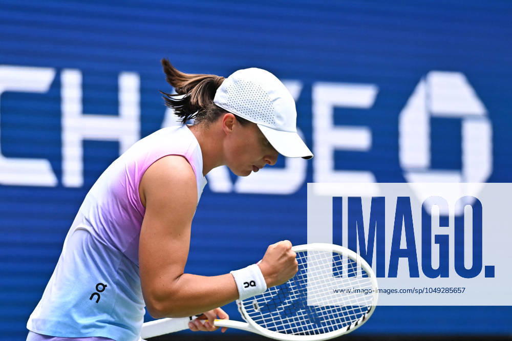 US Open - Second Round Iga Swiatek (POL) during her second round match at the 2024 US Open at Billie Jean National Tennis Center in New York City, NY, USA, on August 29, 2024. Photo by Corinne Dubreuil ABACAPRESS.COM New York City NY United States