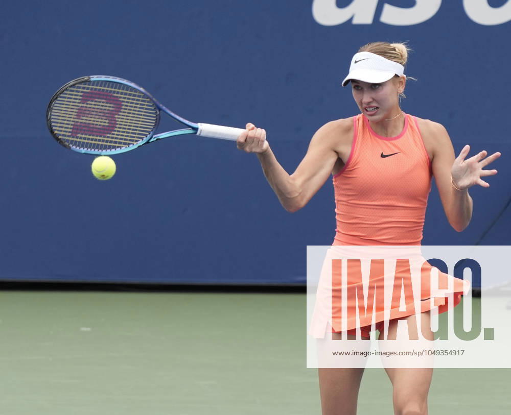 Anastasia Potapova loses to Karolina Muchova (CZE) 6-4, 6-2 at the US Open being played at Billie Jean King National Tennis Center in Flushing, Queens, NY, {USA} Ã‚ Cal Media Flushing, Queens USA - ZUMAc04_ 20240831_zma_c04_097