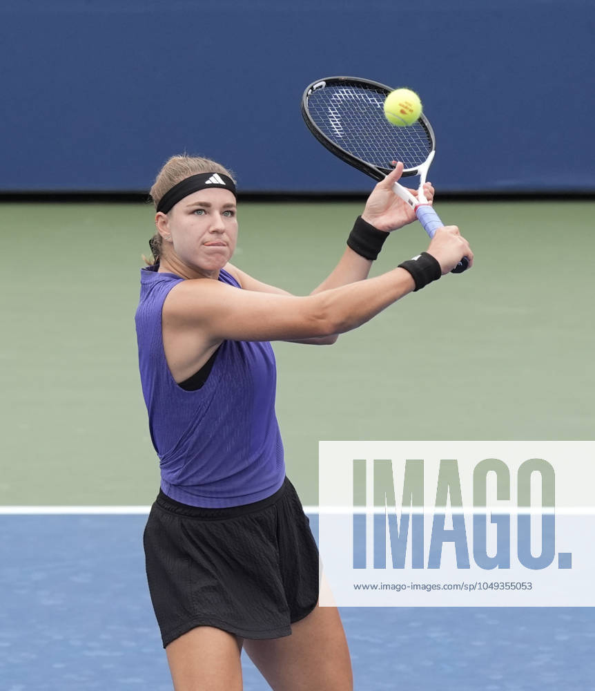 August 31,2024: Karolina Muchova (CZE) defeated Anastasia Potopova 6-4, 6-2, at the US Open being played at Billie Jean King National Tennis Center in Flushing, Queens, NY. Â CSM Flushing, Queens USA - ZUMAc04_ 20240831_zma_c04_105