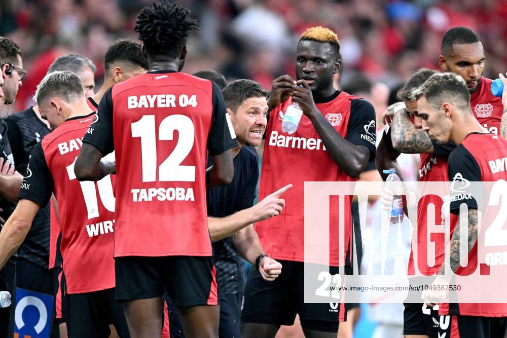 KW35 LEVERKUSEN - Bayer 04 Leverkusen coach Xabi Alonso during the Bundesliga match between Bayer 04 Leverkusen and RB Leipzig at the Bay Arena on August 31, 2024 in Leverkusen, Germany. ANP Hollandse Hoogte Bundesliga 2024 25 ANPxSportx xGerritxvanxKeulenxIVx 507241870 originalFilename: 507241870