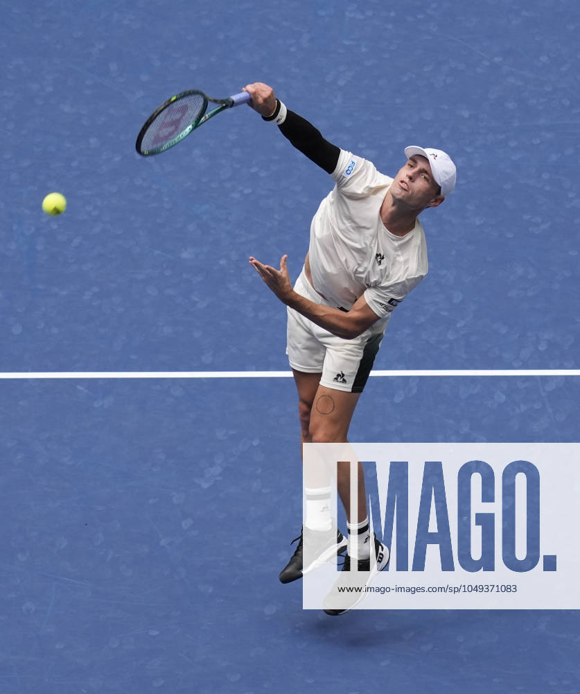 Christopher O Connell (AUS) loses to Jannik Sinner (ITA) 6-1, 6-4, 6-2 at the US Open being played at Billie Jean King National Tennis Center in Flushing, Queens, NY, {USA} Ã‚ Cal Media Flushing, Queens USA - ZUMAc04_ 20240831_zma_c04_285