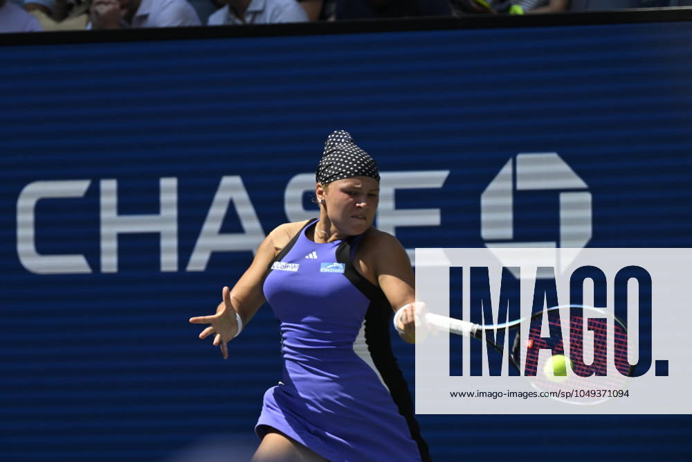 Tennis : Us Open 2024 - Diana Shnaider - Russe Tennis :Us Open 2024 - Usa - 31 08 2024 ChrysleneCaillaud Panoramic