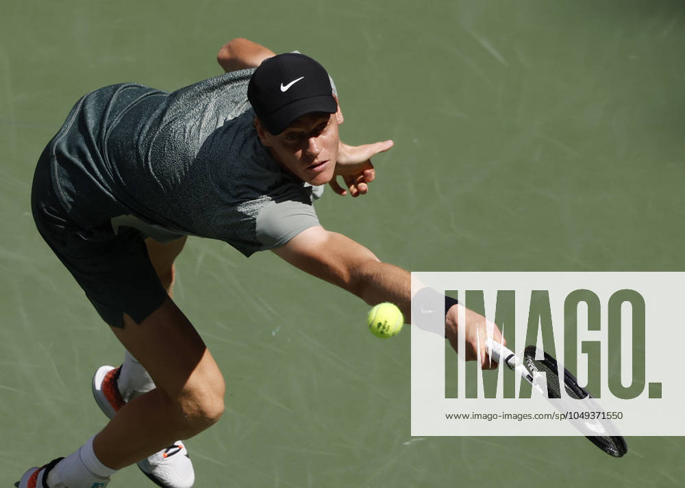 Jannik Sinner of Italy reaches to return a ball in the first set before defeating Christopher O Connell of Australia in the third round in Arthur Ashe Stadium of the 2024 US Open Tennis Championships in at the USTA Billie Jean King National Tennis Center on Saturday, August 31, 2024 in New York City. NYP20240831104 JOHNxANGELILLO