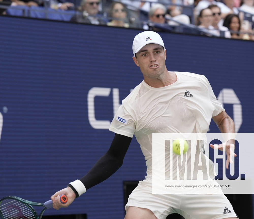 Christopher O Connell (AUS) loses to Jannik Sinner (ITA) 6-1, 6-4, 6-2 at the US Open being played at Billie Jean King National Tennis Center in Flushing, Queens, NY, {USA} Â Cal Media Flushing, Queens USA - ZUMAc04_ 20240831_zma_c04_311
