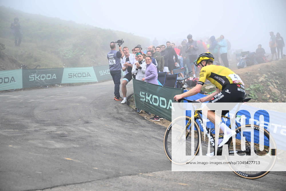 Vuelta A Espana; Tappa 15 Infiesto - Cuitu Negru; 2024, Visma - Lease A Bike; Kruijswijk, Steven; Cuitu Negru;