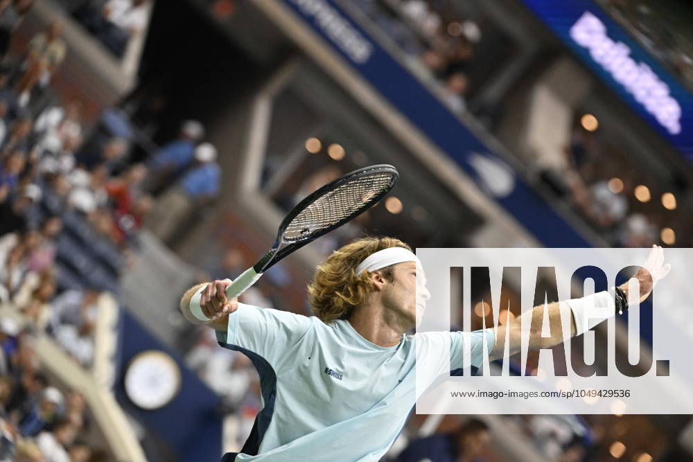 Tennis : Us Open 2024 - Andrey Rublev - Russie Tennis :Us Open 2024 - Usa - 01 09 2024 ChrysleneCaillaud Panoramic