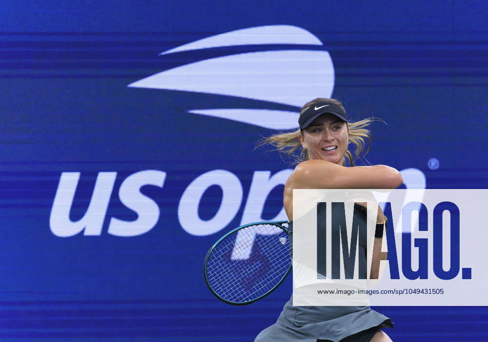 Paula Badosa hits a forehand during Day 7 of her match against Yafan Wang in the 2024 US Open held at the USTA Billie Jean King National Tennis Center on Sunday September 1, 2024 in the Flushing neighborhood of the Queens borough of New York City. JAVIER ROJAS PI Flushing Meadows USA - ZUMAp124 20240901_zaa_p124_015