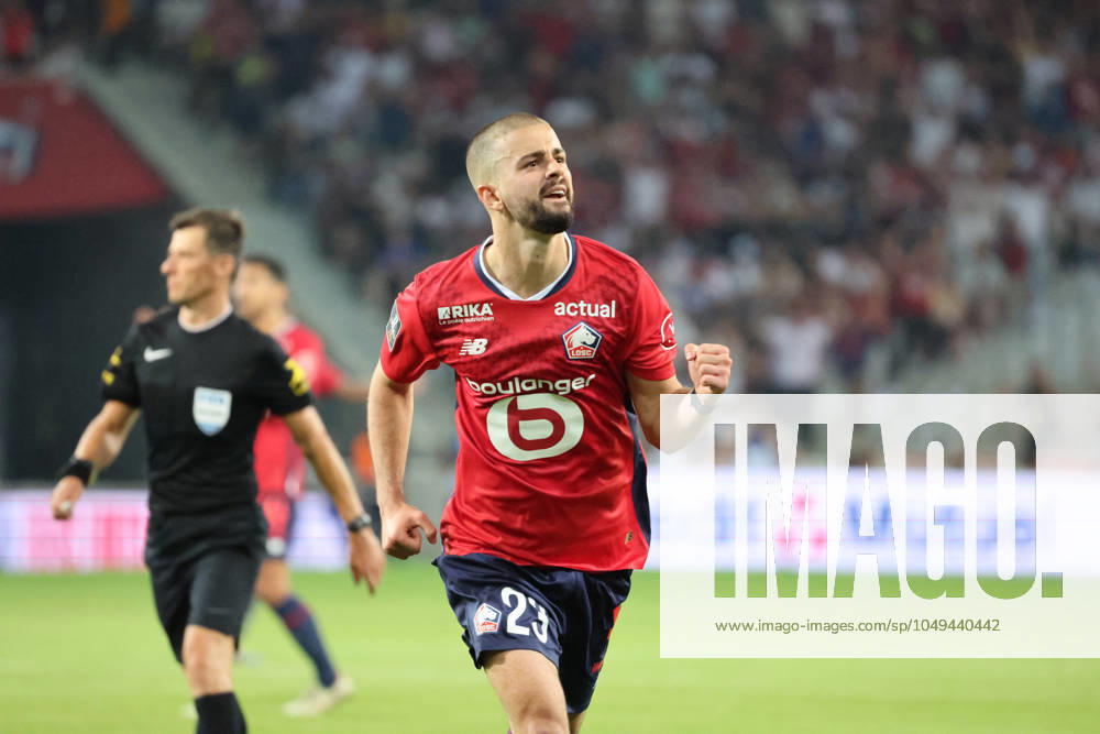 Joie de Edon ZHEGROVA (LOSC Lille) après son but lors du match LOSC Lille vs Paris Saint-Germain, Ligue 1, Decathlon Arena stade Pierre Mauroy, le 1 septembre 2024 FOOTBALL : LOSC Lille vs Paris Saint-Germain - Ligue 1 01 09 2024 LaurentSanson Panoramic
