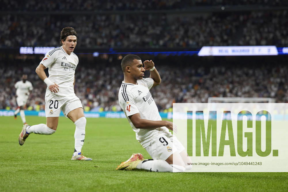 Kyliam Mbappe Real Madrid CF celebrates after scoring his team˜s first goal during the LaLiga match between Real Madrid and Real Betis at Santiago Bernabà u on September 1, 2024 in Madrid, Spain Defodi 071 RMCBET20240901 100 Defodi-071