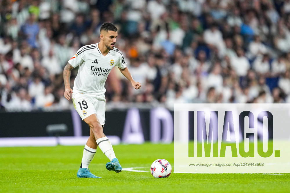 Dani Ceballos of Real Madrid in action during the Spanish League, LaLiga EA Sports, football match played between Real Madrid and Real Betis Balompie at Santiago Bernabeu stadium on September 01, 2024, in Madrid, Spain. Madrid SPAIN - ZUMAa181 20240901_zaa_a181_175