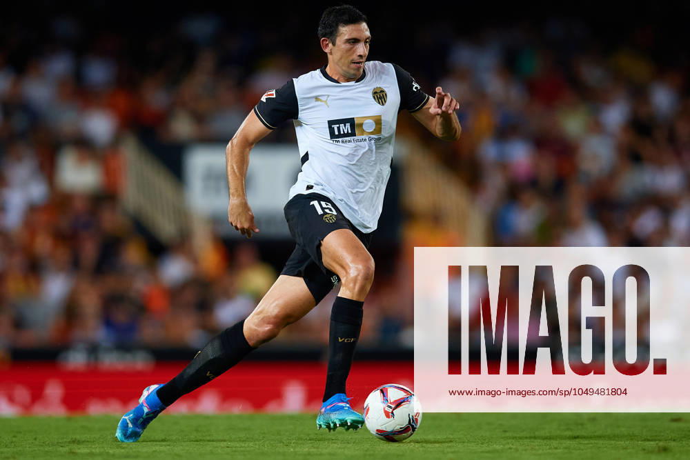 Valencia CF v Villarreal CF - La Liga EA Sports Cesar Tarrega of Valencia CF is in action during the LaLiga EA Sports match between Valencia CF and Villarreal CF at Mestalla stadium in Valencia, Spain, on August 31, 2024. Valencia Spain