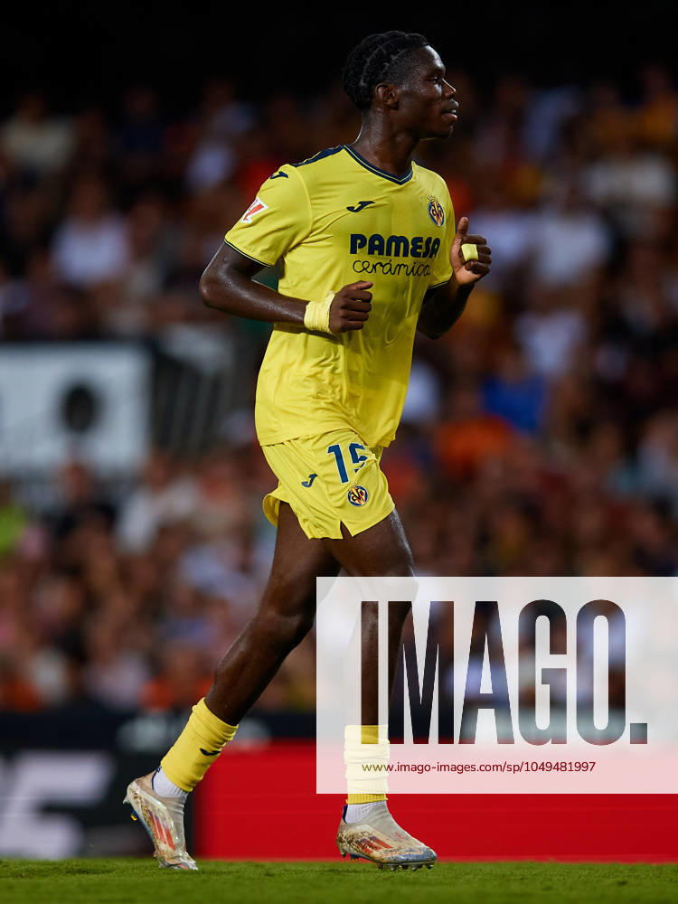 Valencia CF v Villarreal CF - La Liga EA Sports Thierno Barry of Villarreal CF runs during the LaLiga EA Sports match between Valencia CF and Villarreal CF at Mestalla stadium in Valencia, Spain, on August 31, 2024. Valencia Spain