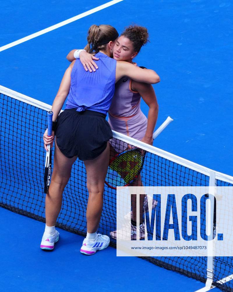 Karolina Muchova defeats Jasmine Paolini and hugs her at the net US Open Championships 2024, Day Eight, Flushing Meadows, New York, USA - 02 Sep 2024