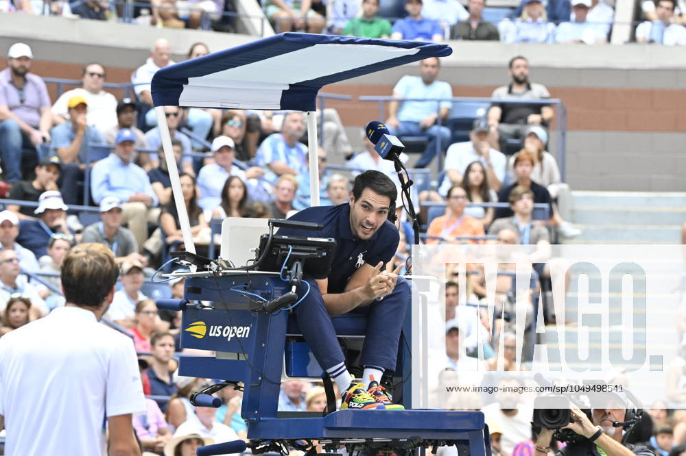 Tennis : Us Open 2024 - Arret du match quelques minutes pour raison de securite - Medvedev Borges Tennis :Us Open 2024 - Usa - 02 09 2024 ChrysleneCaillaud Panoramic