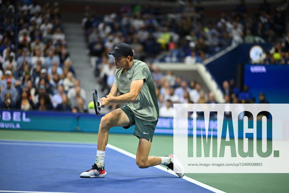 US Open - Fourth Round Jannik Sinner (ITA) during his fourth round match at the 2024 US Open at Billie Jean National Tennis Center in New York City, NY, USA, on September 2, 2024. Photo by Corinne Dubreuil ABACAPRESS.COM New York City NY United States