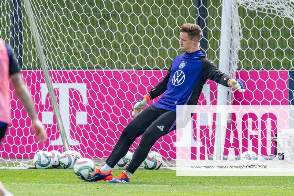 DFB Training, Kick-off training of the German national football team, German national team Marc Andre ter Stegen Important note According to the regulations of the DFL German Football League or the DFB German Football Association, it is prohibited to use photographs taken in the stadium and or of the game in the form of sequential images and or video-like photo series Photo Bahho Kara Kirchner Media