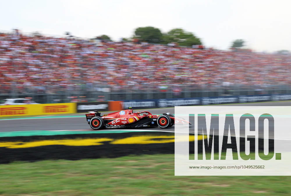 Motorsport FIA Formula 1, Italian Grand Prix 2024, v l Carlos Sainz Ferrari starting number 55 Monza