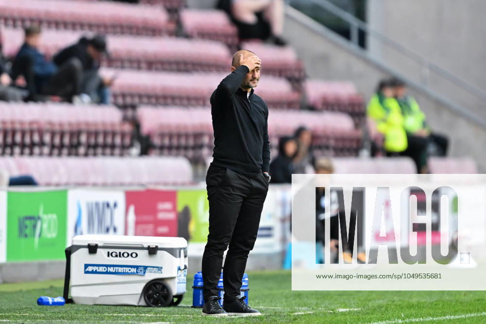 Bristol Street Motors Trophy Wigan Athletic v Morecambe Shaun Maloney manager of Wigan Athletic reacts during the Bristol Street Motors Trophy match Wigan Athletic vs Morecambe at DW Stadium, Wigan, United Kingdom, 3rd September 2024 (Photo by Cody Froggatt News Images) Wigan DW Stadium Greater Manchester United, ManU Kingdom
