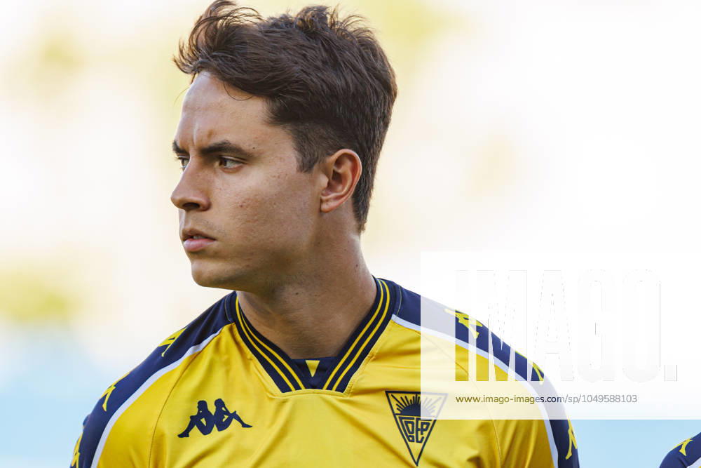 Vinicius Zanocelo seen in action during Liga Portugal game between teams of GD Estoril Praia and Gil Vicente FC at Estadio Antonio Coimbra da Mota Estoril Estadio Antonio Coimbra da Mota Portugal