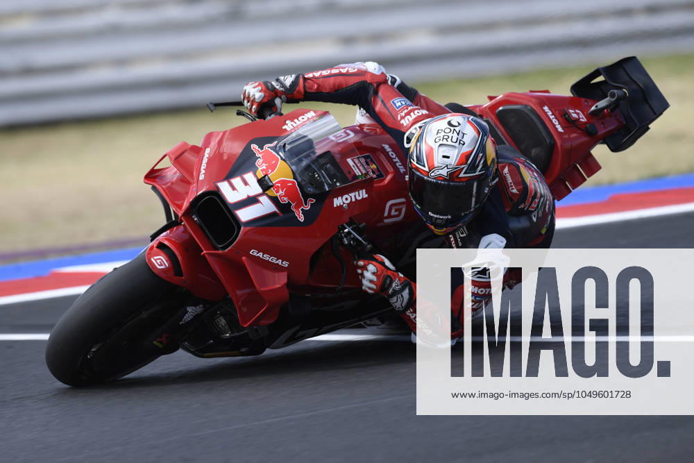 31 ACOSTA Pedro (spa), Tech3 GasGas Factory Racing, GasGas RC16, action during the 2024 MotoGP Gran Premio Red Bull di San Marino e della Riviera di Rimini, 2024 MotoGP Misano Grand Prix, on Misano World Circuit Marco Simoncelli, from September 6 to September 8, 2024 in San Marin - MOTO - MOTO GP - MISANO GRAND PRIX 2024 DPPI Panoramic _FE52357