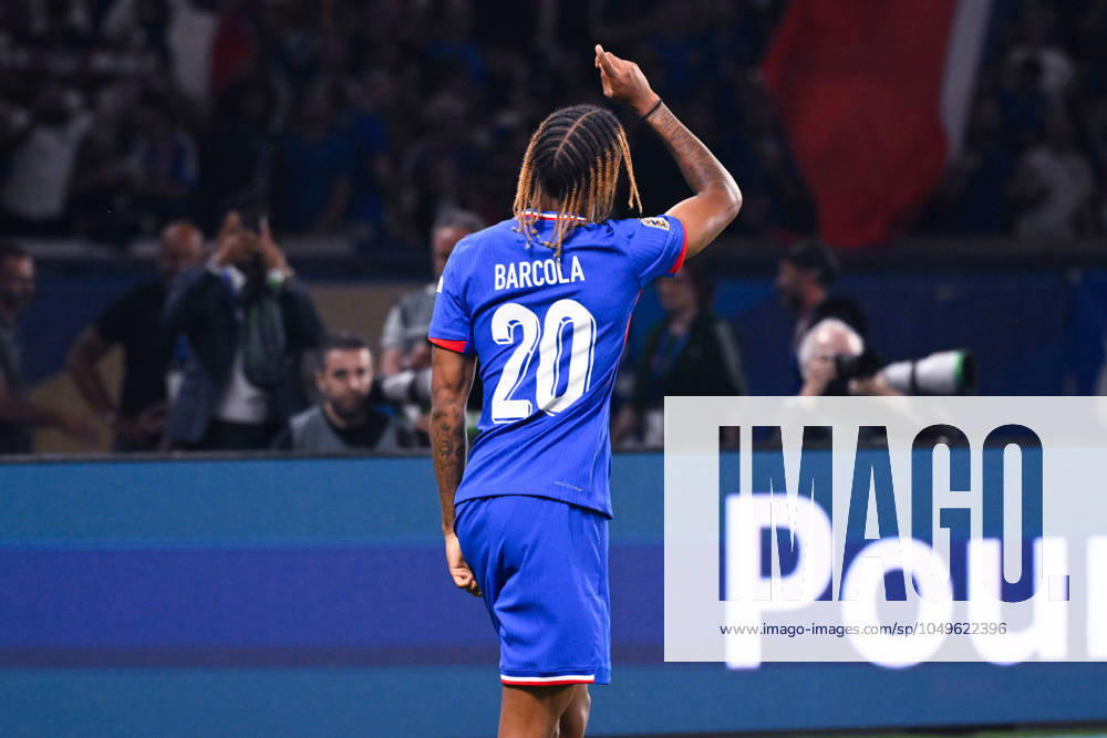 Bradley Barcola ( 20 - France ) celebrates after scoring during the Nations League match between France and Italy at Parc des Princes on September 06, 2024 in Paris, France. ( Photo by federico pestellini panoramic ) - FOOTBALL : France vs Italie - Ligue des Nations - 06 09 2024 FedericoPestellini Panoramic
