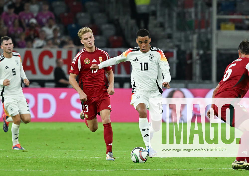 Football UEFA Nations League 2024, Germany Hungary, v l Andras Schäfer Nationalmannschaft Ungarn , Jamal Musiala Deutsche Nationalmannschaft