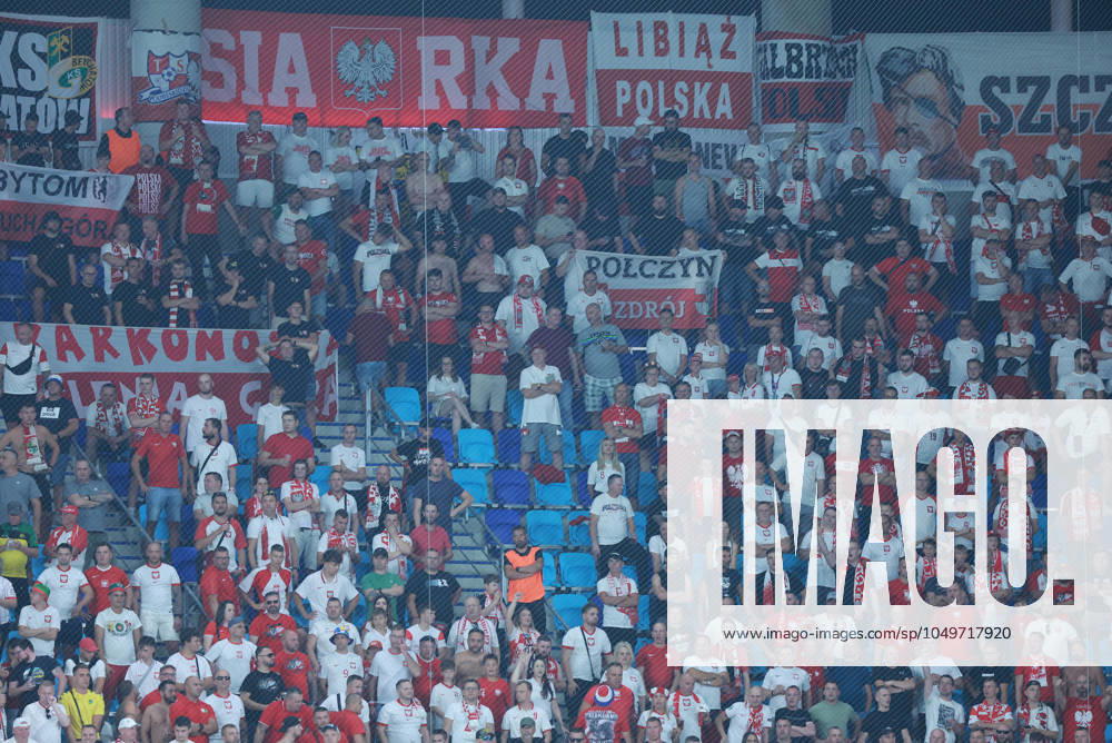 Croatia v Poland - UEFA Nations League 2024 25 League A Group A1 OSIJEK, CROATIA - SEPTEMBER 8: Football fans of Poland during the UEFA Nations League 2024 25 League A Group A1 match between Croatia and Poland at on September 8, 2024 in Osijek, Croatia. DavorxJavorovicj Pixsell