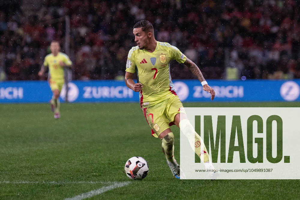 GENEVA, SWITZERLAND SEPTEMBER 8 Yeremy Pino of Spain in action during the UEFA Nations League 2024 25 League A Group A4 match between Switzerland and Spain at Stade de Geneve on September 8, 2024 in Geneva, Switzerland Geneva Switzerland