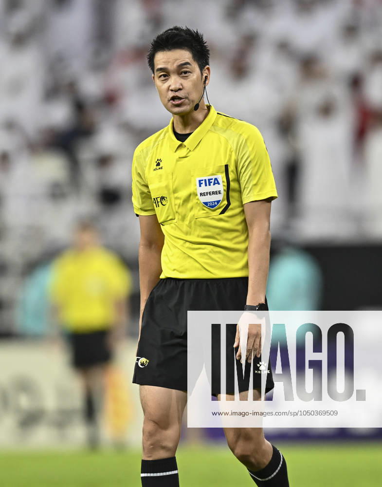 AFC CHAMPIONS LEAGUE ELITE, AL RAYYAN FC V AL-HILAL SFC Referee Kim Jong-hyeok of South Korea reacts during the AFC Champions League elite west football match between Qatar s Al Rayyan SC and Saudi Arabia s Al-Hilal SFC at Ahmad Bin Ali Stadium in Al Rayyan, Qatar on September 17, 2024. DOHA Qatar