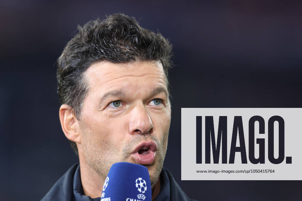TV Expert, Michael Ballack, DAZN, Portraet, Portrait, on the mic, loud, Football FC Bayern Munich GNK Dinamo Zagreb UEFA Champions League Allianz Arena 17 09 2024 PHOTO Mladen Lackovic LakoPress