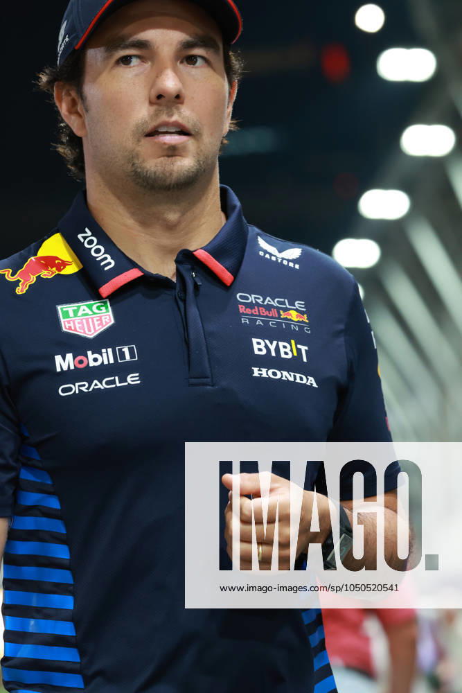 Marina Bay Street Circuit, Singapore, FORMULA 1 SINGAPORE AIRLINES SINGAPORE GRAND PRIX 2022 ,in the picture Sergio Perez MEX , Oracle Red Bull Racing Defodi 506 20240919 hbr 0085 Defodi-506