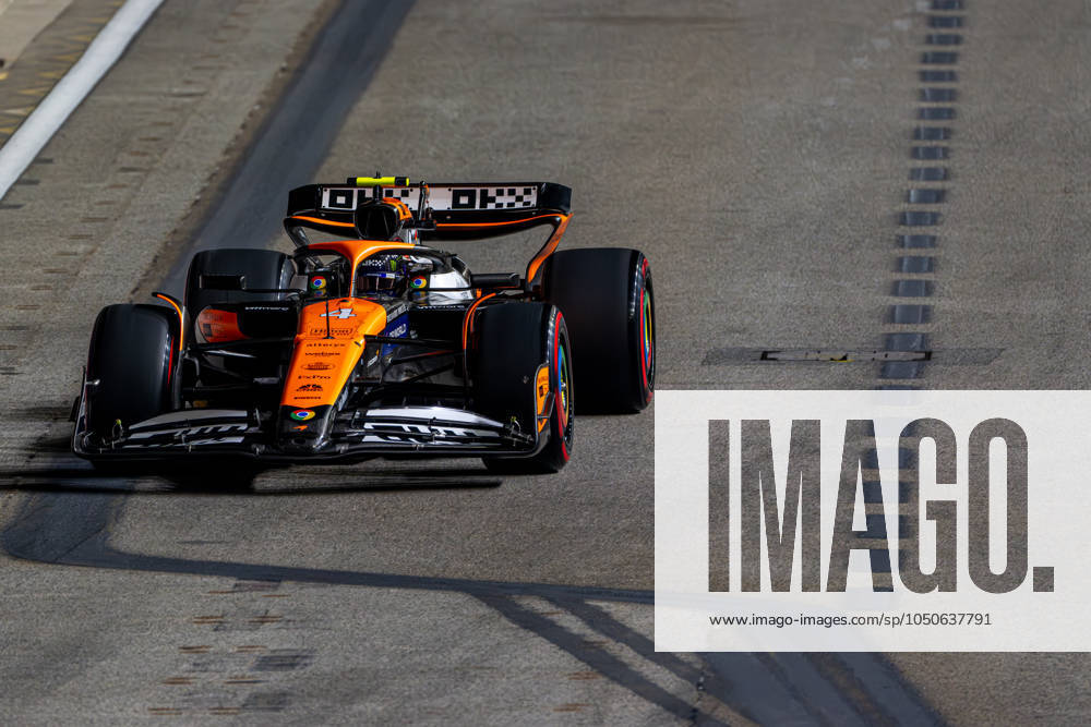 MARINA BAY, SINGAPORE: Lando Norris, racing for the McLaren F1 team during the 2024 Formula 1 Singapore Grand Prix at the Marina Bay Street Circuit in Marina Bay, Singapore