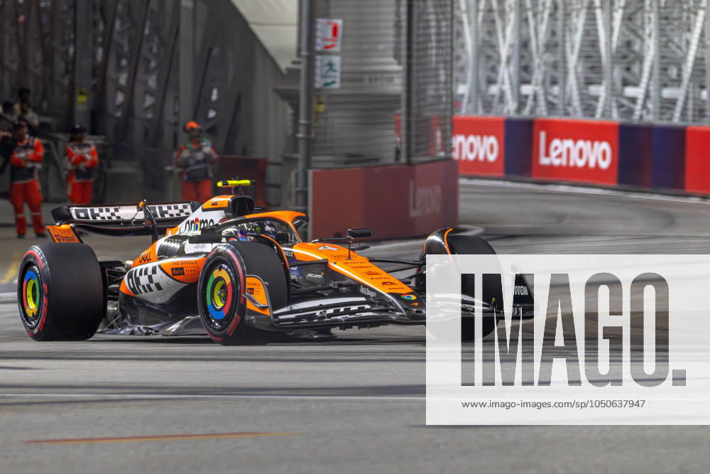 MARINA BAY, SINGAPORE: Lando Norris, racing for the McLaren F1 team during the 2024 Formula 1 Singapore Grand Prix at the Marina Bay Street Circuit in Marina Bay, Singapore