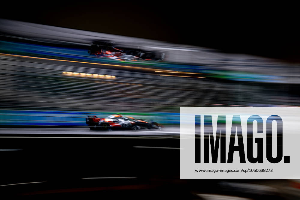 MARINA BAY, SINGAPORE: Lando Norris, racing for the McLaren F1 team during the 2024 Formula 1 Singapore Grand Prix at the Marina Bay Street Circuit in Marina Bay, Singapore