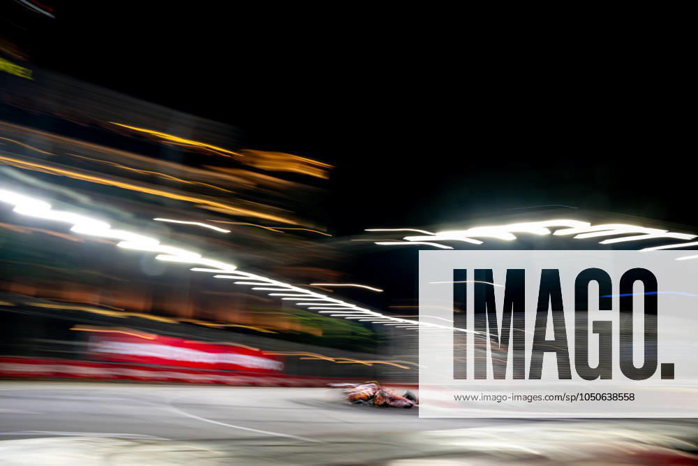 MARINA BAY, SINGAPORE: Carlos Sainz, racing for the Ferrari team during the 2024 Formula 1 Singapore Grand Prix at the Marina Bay Street Circuit in Marina Bay, Singapore