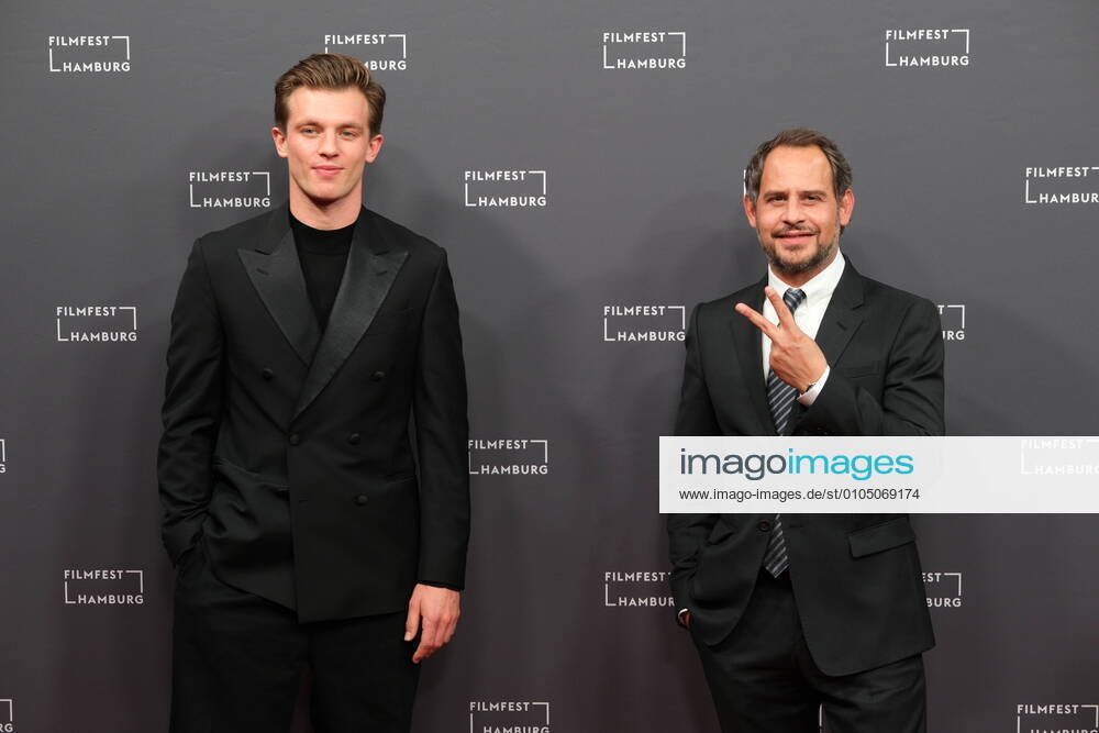 Filmfest Hamburg Actor Jannis Niewöhner with Moritz Bleibtreu, who as director presents his film Cortex, Red Carpet at CinemaxX cinema Hamburg Dammtor 25 9 2020