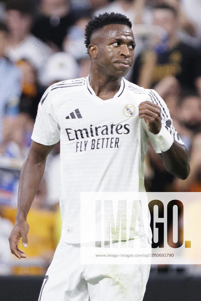 LA LIGA EA Sports - Real Madrid vs Espanyol MADRID, SPAIN - SEPTEMBER 21: Vinicius jr of Real Madrid celebrates a goal during the La Liga 2024 25 match between Real Madrid and Espanyol at Santiago Bernabeu Stadium. (Photo by Guillermo Martinez) Madrid Santiago Bernabà u Stadium Spain