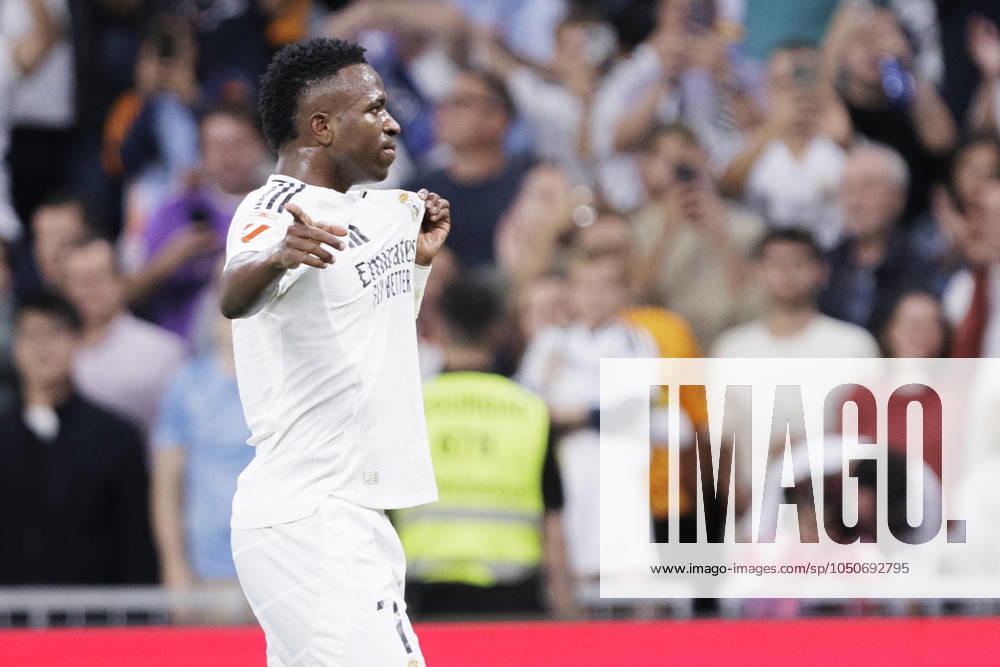 LA LIGA EA Sports - Real Madrid vs Espanyol MADRID, SPAIN - SEPTEMBER 21: Vinicius jr of Real Madrid celebrates a goal during the La Liga 2024 25 match between Real Madrid and Espanyol at Santiago Bernabeu Stadium. (Photo by Guillermo Martinez) Madrid Santiago Bernabà u Stadium Spain