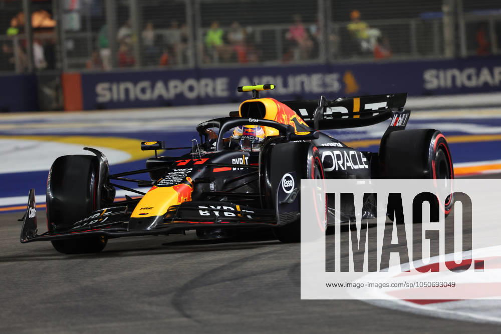 Marina Bay Street Circuit, Singapore, FORMULA 1 SINGAPORE AIRLINES SINGAPORE GRAND PRIX 2024,in the picture Sergio Perez MEX , Oracle Red Bull Racing Defodi 506 20240921 hbr 10085 Defodi-506