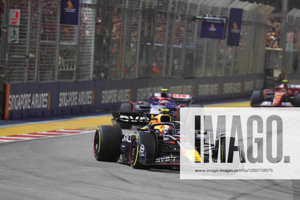 Marina Bay Street Circuit, Singapore, FORMULA 1 SINGAPORE AIRLINES SINGAPORE GRAND PRIX 2024,in the picture Sergio Perez MEX , Oracle Red Bull Racing Defodi 506 20240922 hbr 0052 Defodi-506