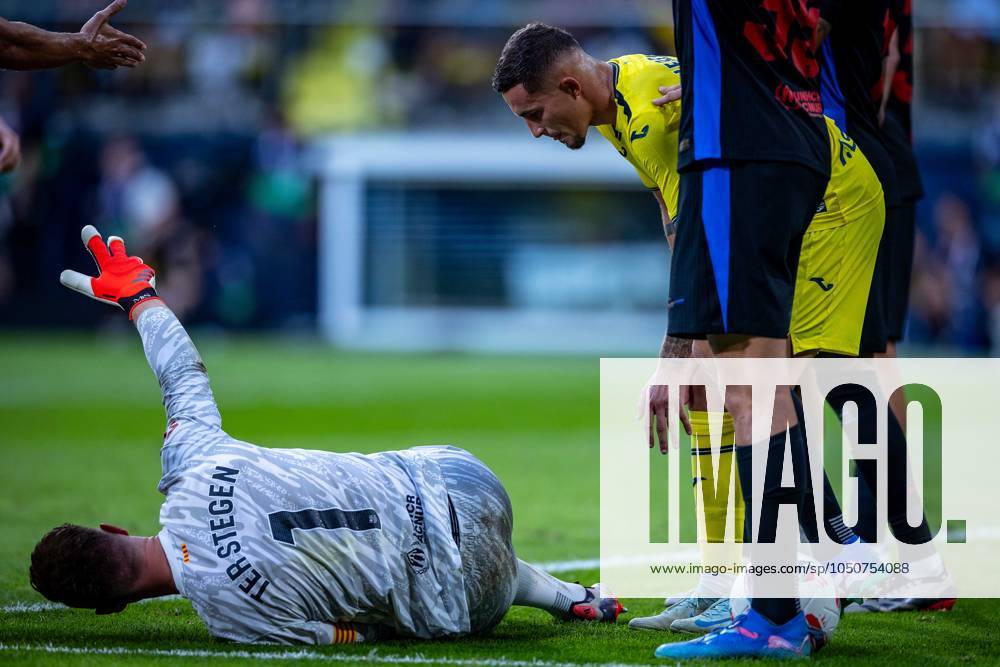 Soccer La Liga matchday 6 FC Villarreal FC Barcelona on 22 09 2024 at Estadio de la Ceramica in Villareal Marc Andre ter Stegen Barcelona injured on the ground