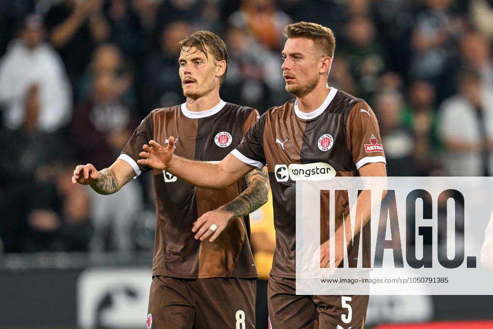 Soccer 1 Bundesliga FC St Pauli RB Leipzig on 22 09 2024 at Millerntor Stadium in Hamburg Eric Smith St Pauli , Hauke Wahl St Pauli MT