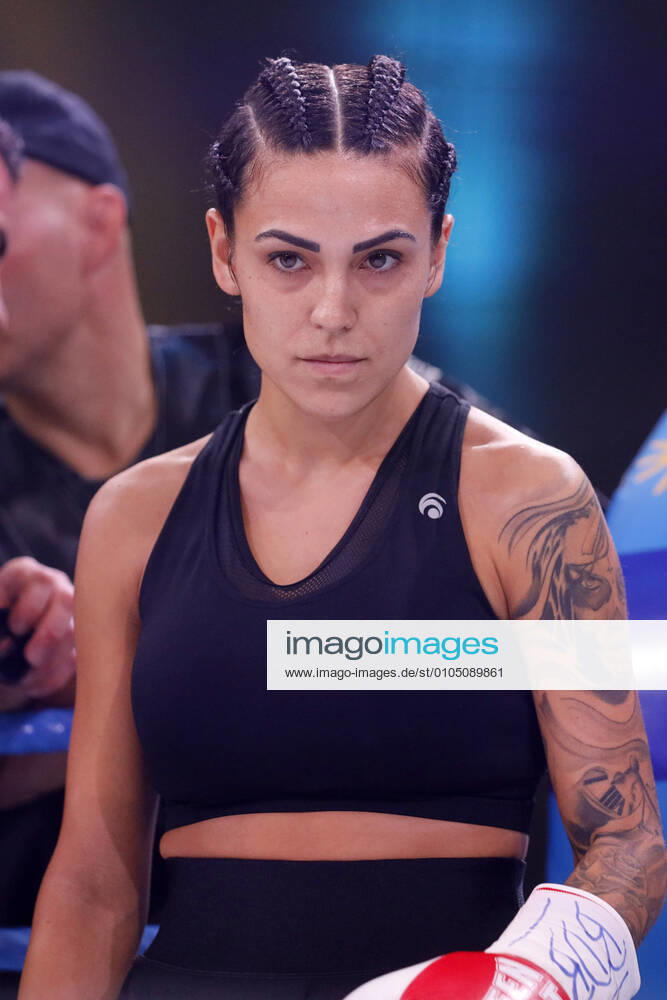 Elena Miras at the 2 fight evening of Das große SAT Promiboxen in Die Halle Tor 2 Cologne, 25 09 2020 Foto:xC.xFuturexImage