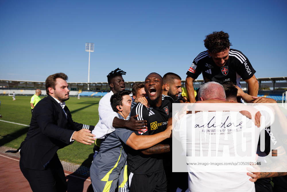 Liga Portugal game between Casa Pia AC Vs Moreirense FC in Rio Maior, Portugal - 14 Sept 2024 A team of Casa Pia celebrate after a goal from Raul Gonzalez Garcia during Liga Portugal game between teams of Casa Pia AC and Moreirense FC at Estadio Municipal Rio Maior. Final Score: Casa Pia 3 : 1 Moreirense FC. Rio Maior Portugal