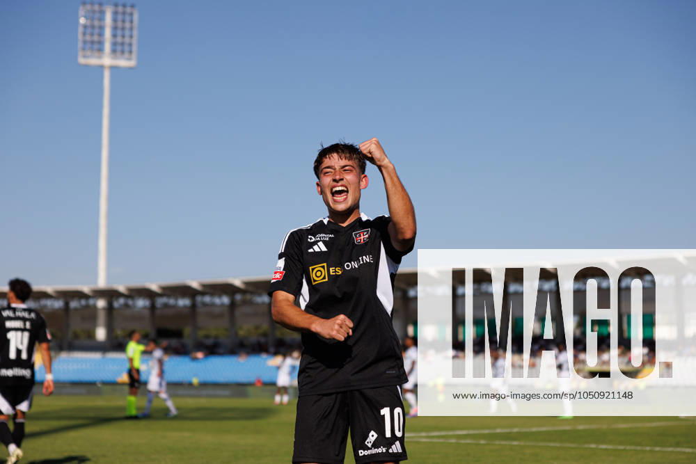 Liga Portugal game between Casa Pia AC Vs Moreirense FC in Rio Maior, Portugal - 14 Sept 2024 Raul Garcia Gonzalez (Casa Pia AC) celebrates after scoring goal during Liga Portugal game between teams of Casa Pia AC and Moreirense FC at Estadio Municipal Rio Maior. Final Score: Casa Pia 3 : 1 Moreirense FC. Rio Maior Portugal