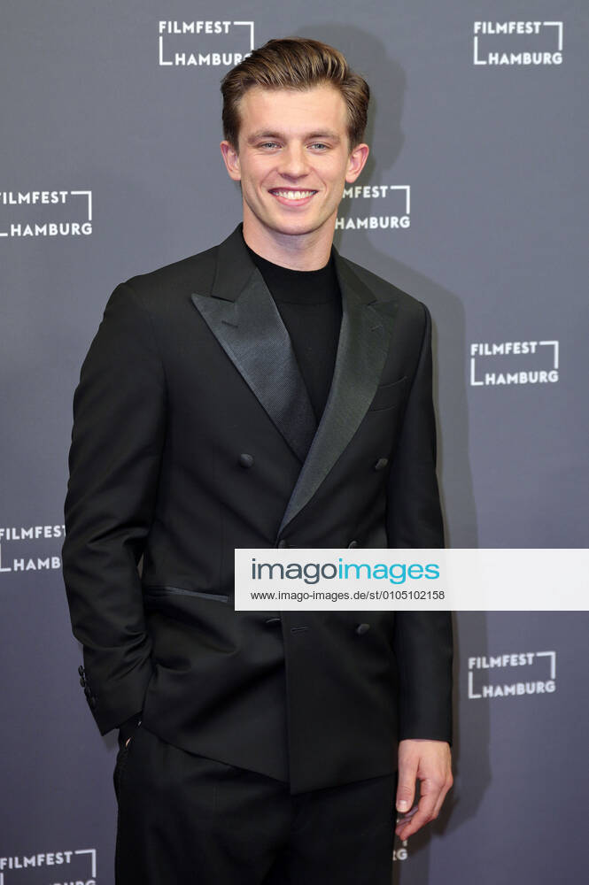 Jannis Niewöhner at the premiere of the feature film Cortex at the 28 Filmfest Hamburg 2020 at Cinemaxx Dammtor Hamburg, 25 09 2020 Foto:xFuturexImage