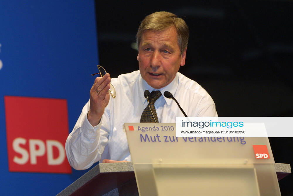 Former Federal Minister of Economics Wolfgang Clement died at the age of 80 Archive photo Wolfgang CLEMENT, Germany, politician, SPD, Federal Minister of Economics and Labour