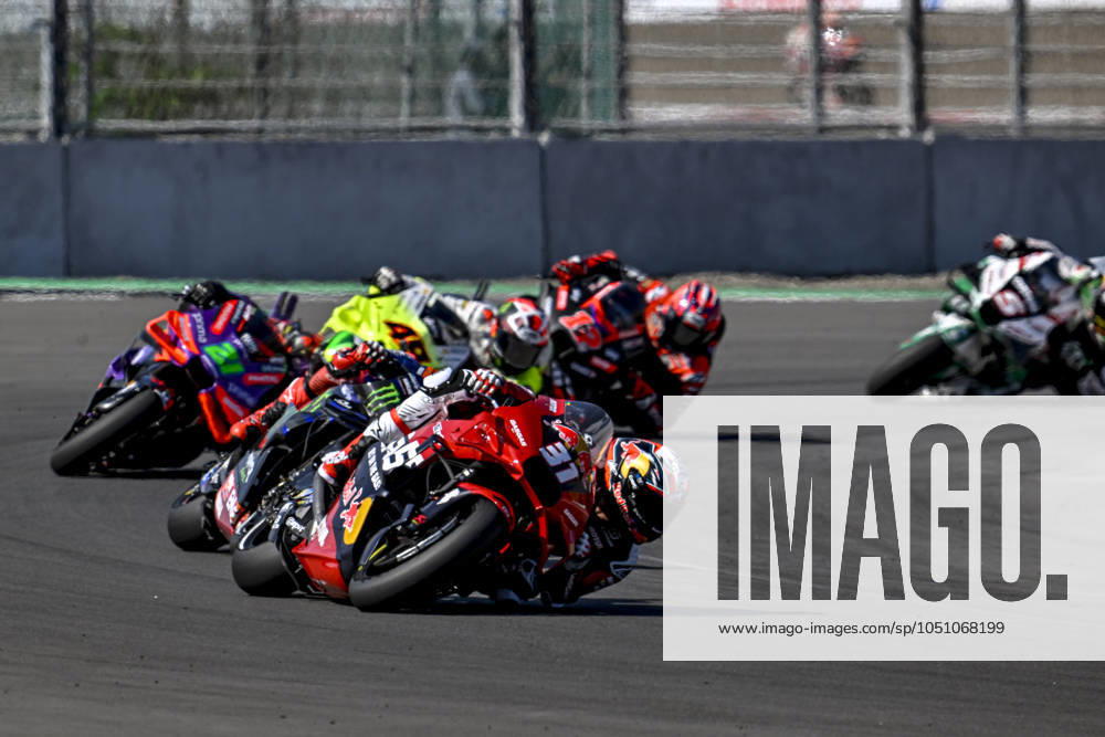 31 ACOSTA Pedro (spa), Tech3 GasGas Factory Racing, GasGas RC16, action during the 2024 MotoGP Pertamina Grand Prix of Indonesia on Pertamina Mandalika International Street Circuit from September 27 to 29, in Central Lombok, Indonesia - MOTO - MOTO GP - GRAND PRIX OF INDONESIA 2024 DPPI Panoramic _TIN4865