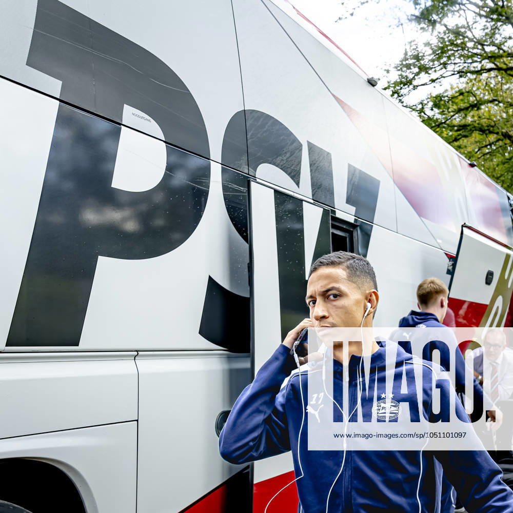 PSV Eindhoven defender Mauro Junior, during the match Willem II PSV at the Koning Willem II stadium for the Dutch eredivisie season 2024 2025 in TILBURG, Netherlands on 28 september 2024, photo by Marcel van Dorst EYE4images DeFodi Images Defodi 746 191238 Defodi-746